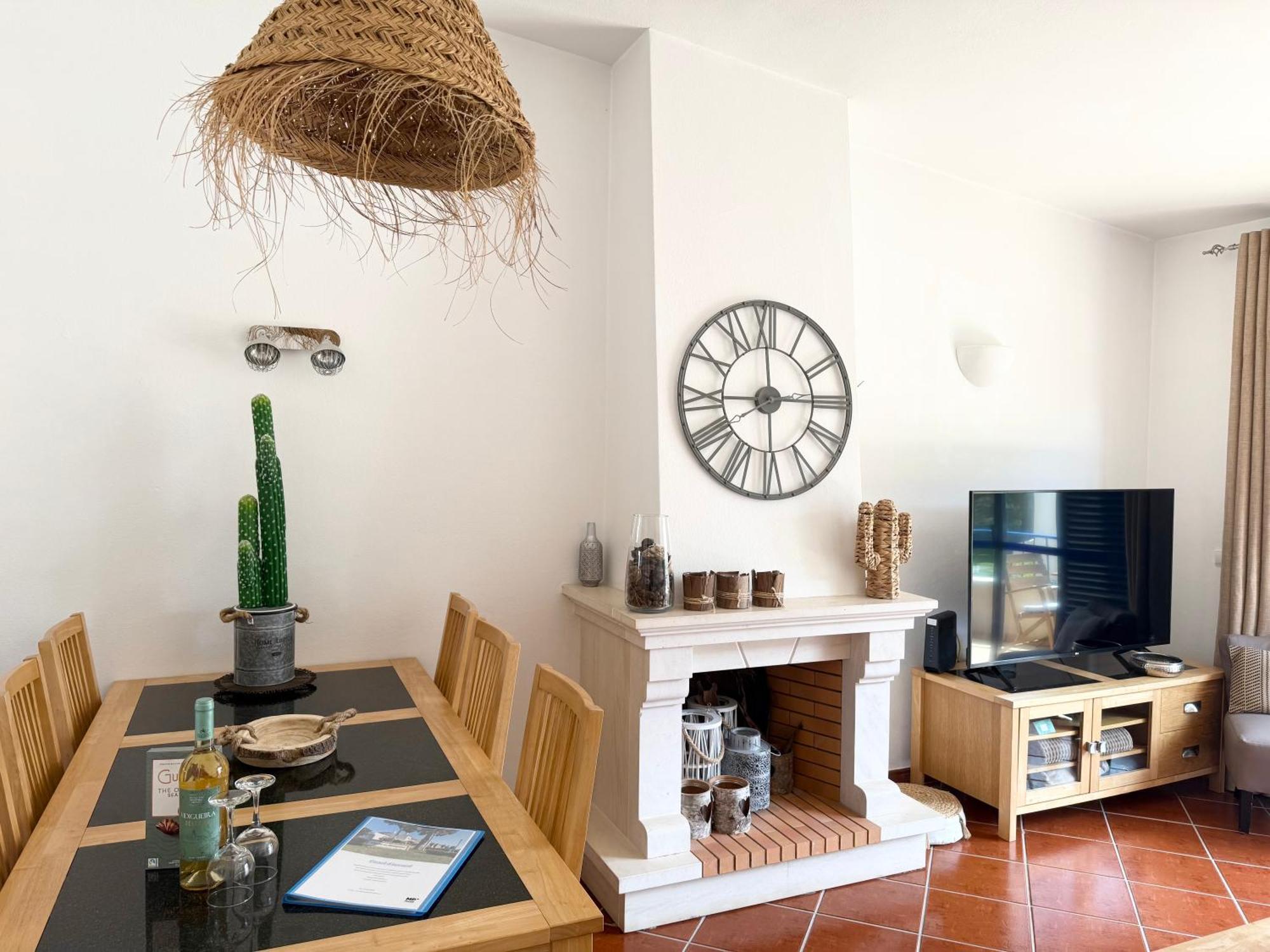 Bemposta 99A Apartment Alvor Bagian luar foto